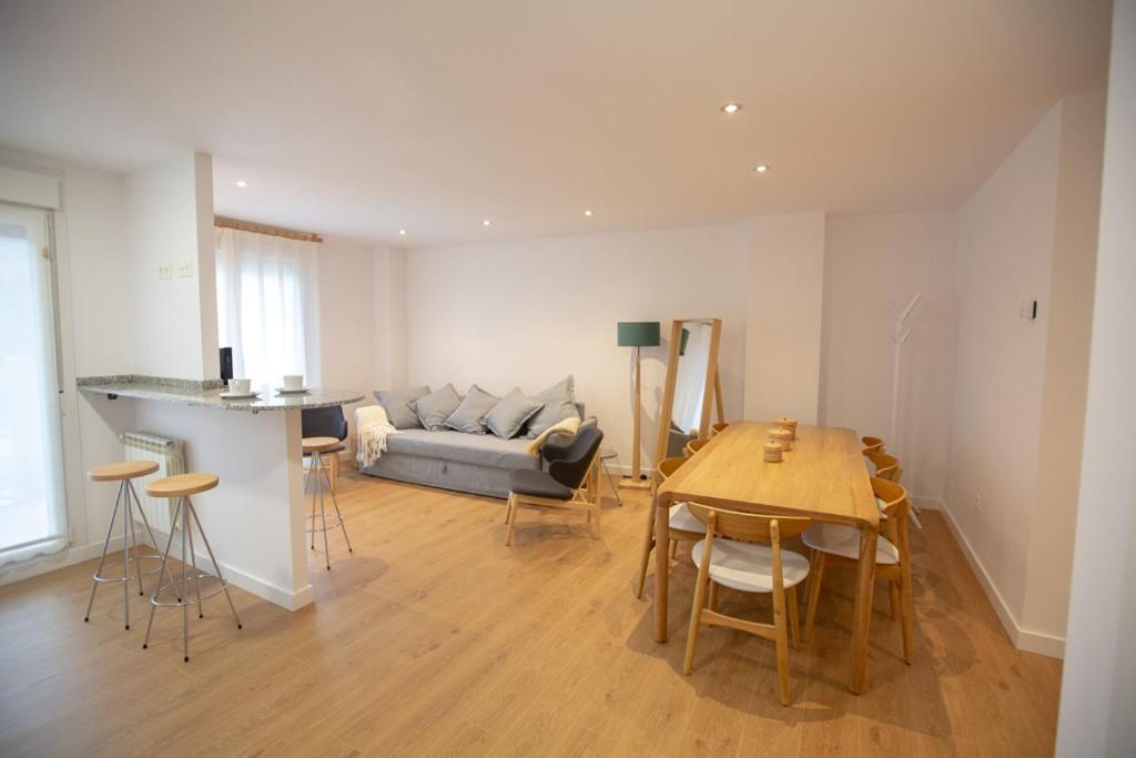 Apartamentos Tiu Enrique 4 Piso Onís 외부 사진